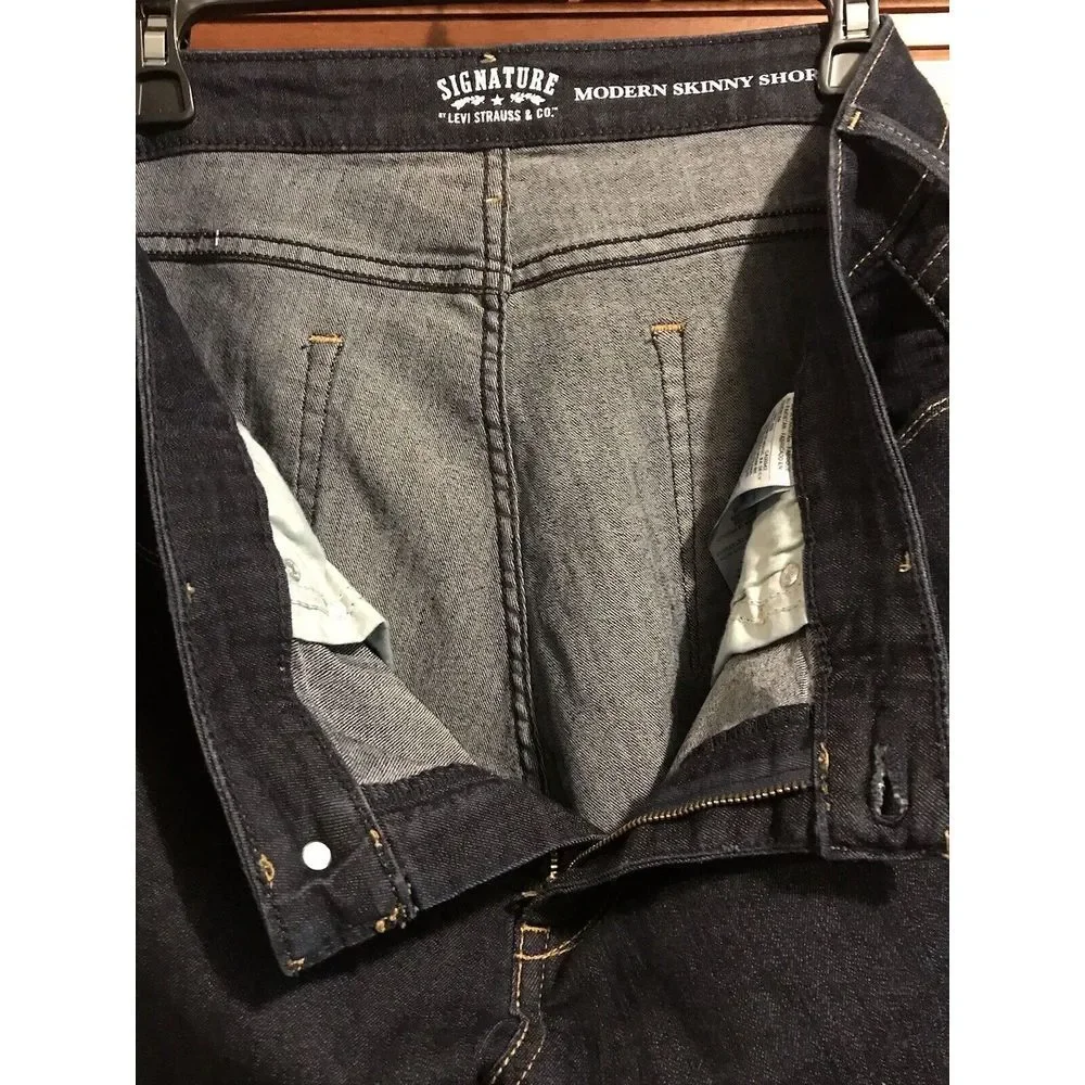 Levis women pre